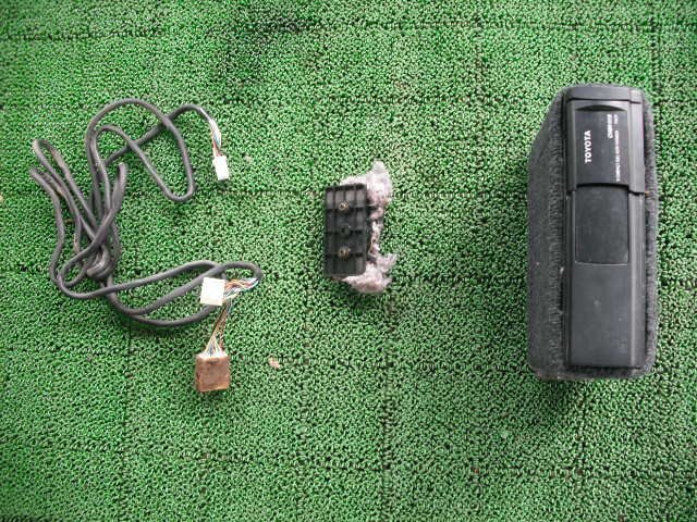 『B281』NCP21 1NZ-FE ファンカーゴ FunCargo 73338Km CD チェンジャー CH8N-H19 74839 he14z拍卖