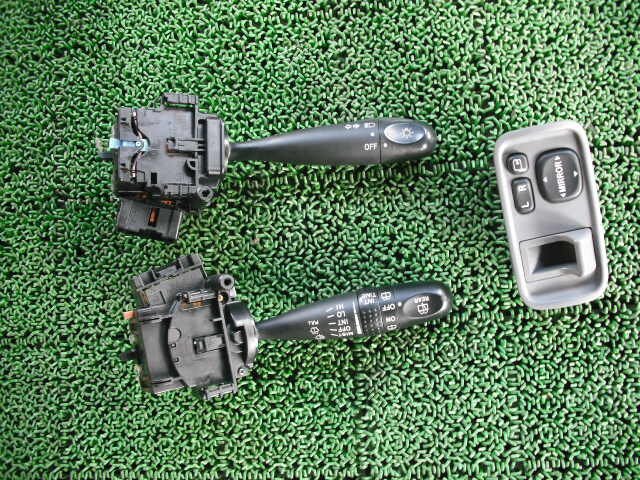 『B281』NCP21 1NZ-FE ファンカーゴ FunCargo 73338Km ディマースイッチ ライトワイパースイッチ ドアミラー スイッチ d23z拍卖