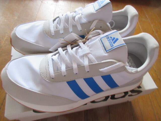 アディダスadidas27.5cmラン 60S 3.0M新品。品番IG1177。定価7150円拍卖