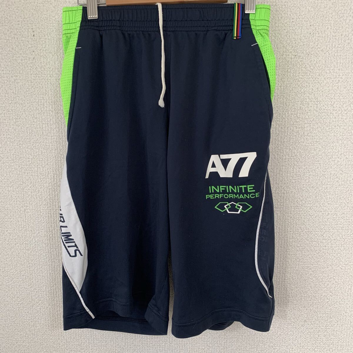 【USED】asics アシックス ショート ハーフパンツ メンズLサイズ ネイビー プリントロゴ ランニング ウォーキング  トレーニング拍卖