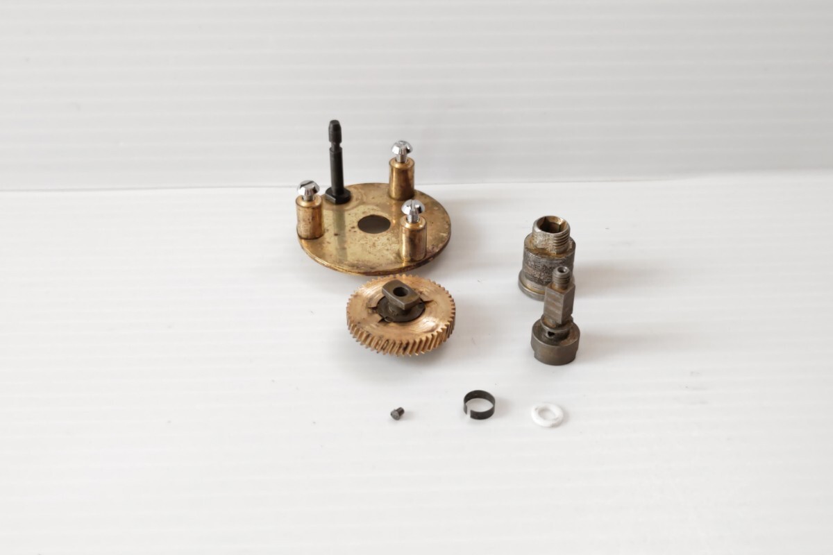 中古 アブ アンバサダー 1750A メカプレートメインギアセット Ambassadeur拍卖