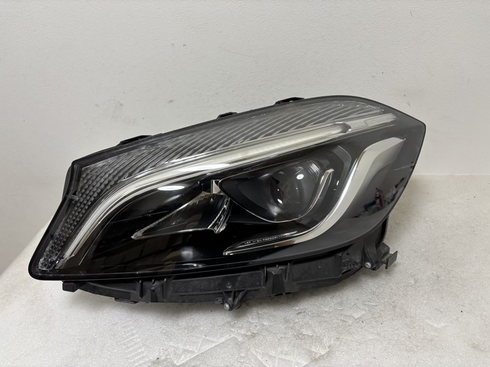 ☆破損無☆ ベンツ Aクラス W176 後期 LED ヘッドライト 左 ☆5906拍卖