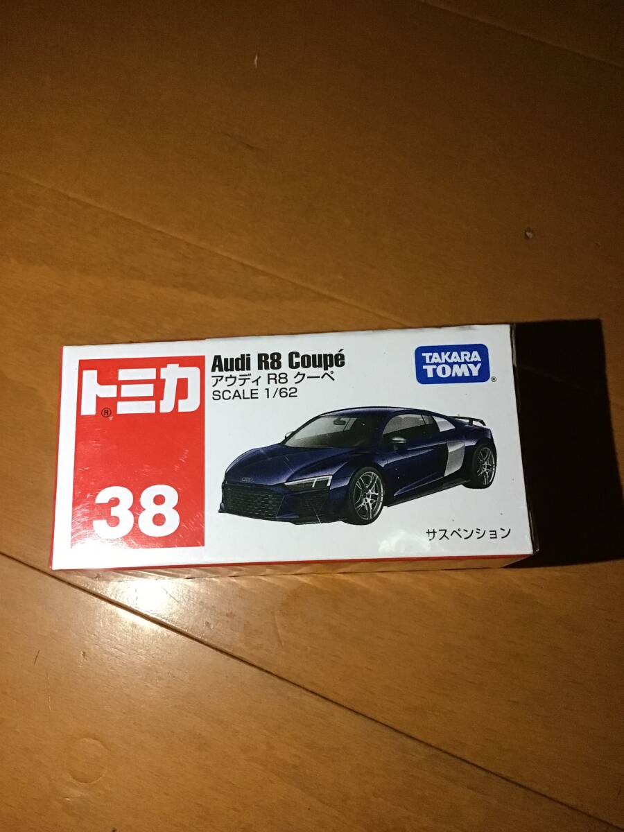 未開封 未使用 絶版 トミカ tomica アウディ R8 クーペ 廃盤 赤箱 トミカ 38 ミニカー ミニチュア 拍卖