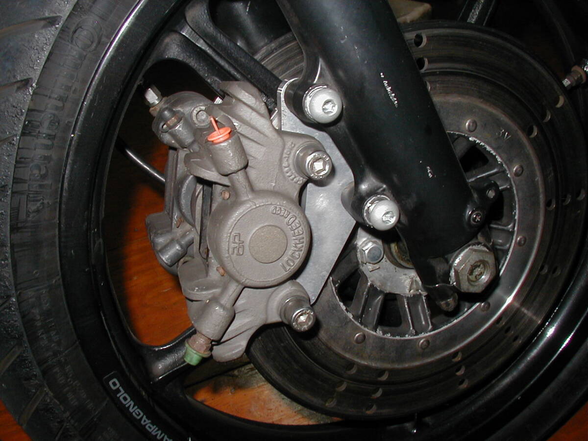 ■APロッキードCP2696CP3696キャリパーサポート左右■PMCグリメカAPレーシングブレンボラグビーGS750GS1000H2750SSZ1RZ750FXKZ1000Mk2Z系拍卖