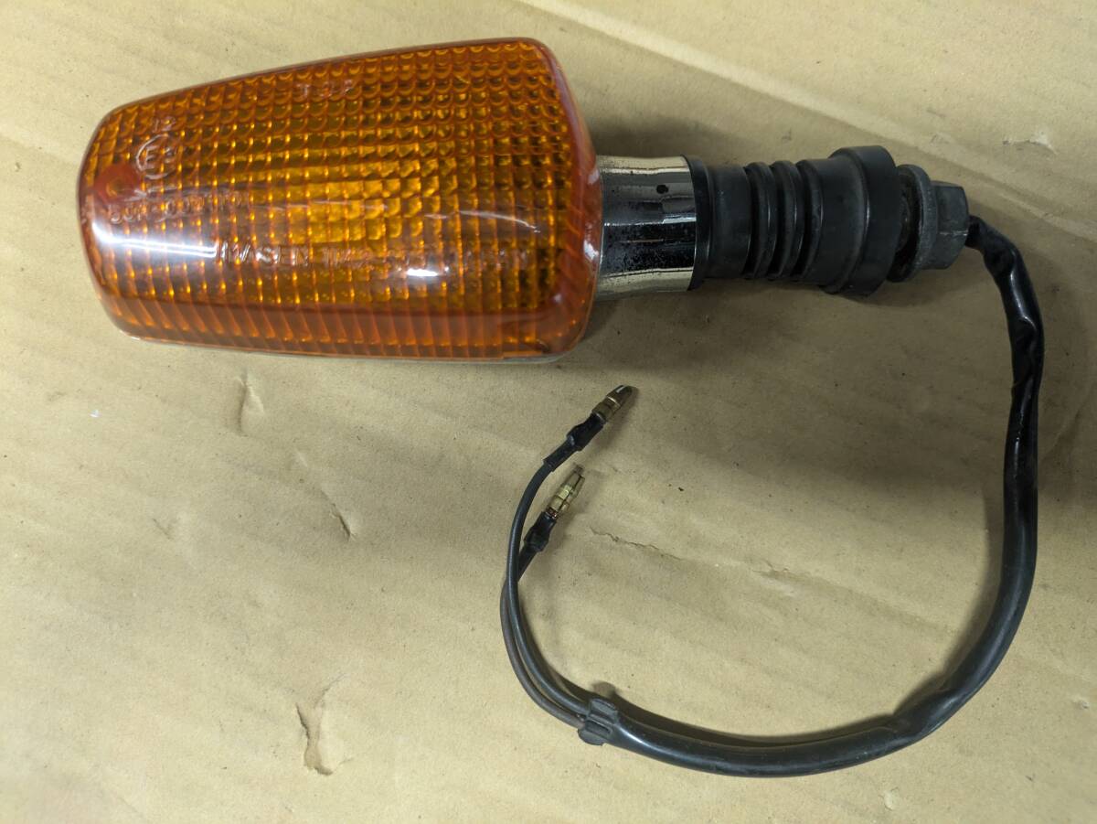 ヤマハ RH02J XJR400R 純正 左 リア ウインカー メッキ 1142-377拍卖