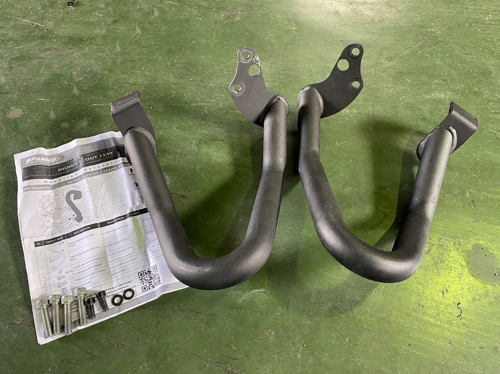 § インディアン スカウトボバー INDIAN インディアン Puig プーチ エンジンガード 送料無料! 群馬発(A05)拍卖