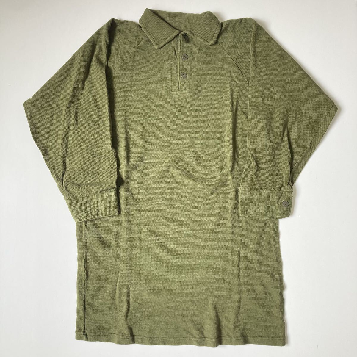 デンマーク軍 実物 HMAK ポロシャツ 長袖 鹿の子 カーキ サイズ39(実寸M〜L相当) ユーロミリタリー ヴィンテージ ビンテージ メンズ 古着拍卖