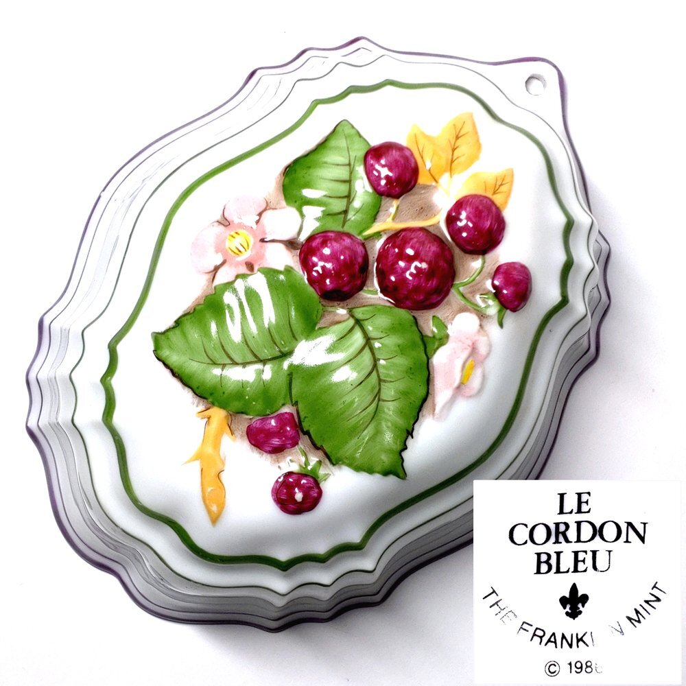 【侍】THE FRANKL IN MINT フランクリンミント ル・コルド・ブルー 1986年 ヴィンテージ 【木いちご】 手描き 壁掛け オブジェ 20+881拍卖