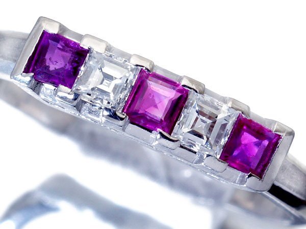 【ジュエリー極】妖艶ピンキッシュレッドカラー!良質天然ルビー0.38ct&ダイヤモンド0.22ct 高級Pt900リング h7846oilm【送料無料】拍卖