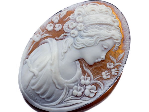 【ジュエリー極】作家品 サイン刻印有 花と髪飾りの貴婦人 シェルカメオルース 60.1mm×44.9mm a2580v【送料無料】拍卖
