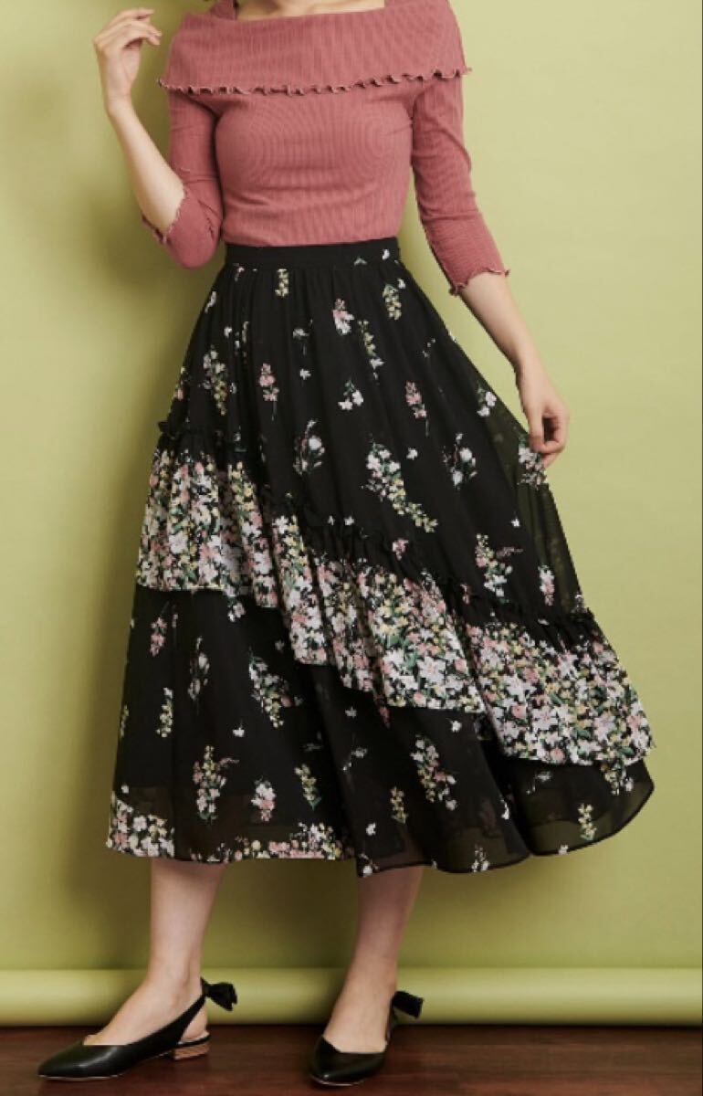 再↓新品★Noelaノエラ★人気パネルフラワーティアードスカート M ブラック拍卖
