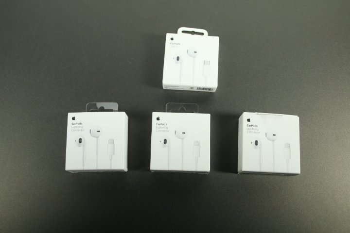 Apple  EarPods 空箱 EarPods Lightning Connector 空箱 3箱 / EarPods USB-C 空箱 1箱拍卖