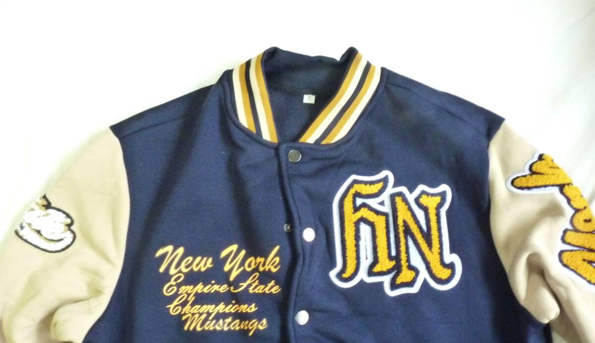 「スタジアムジャンパー」新品・未使用拍卖