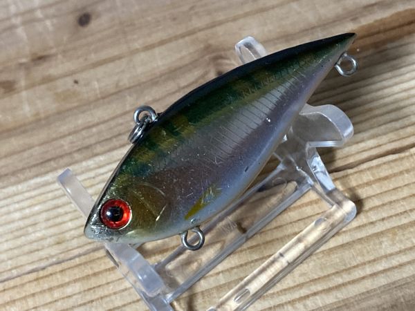 TDサイレントバイブレーションサイレント ダイワ オイカワ系カラー 箱109拍卖