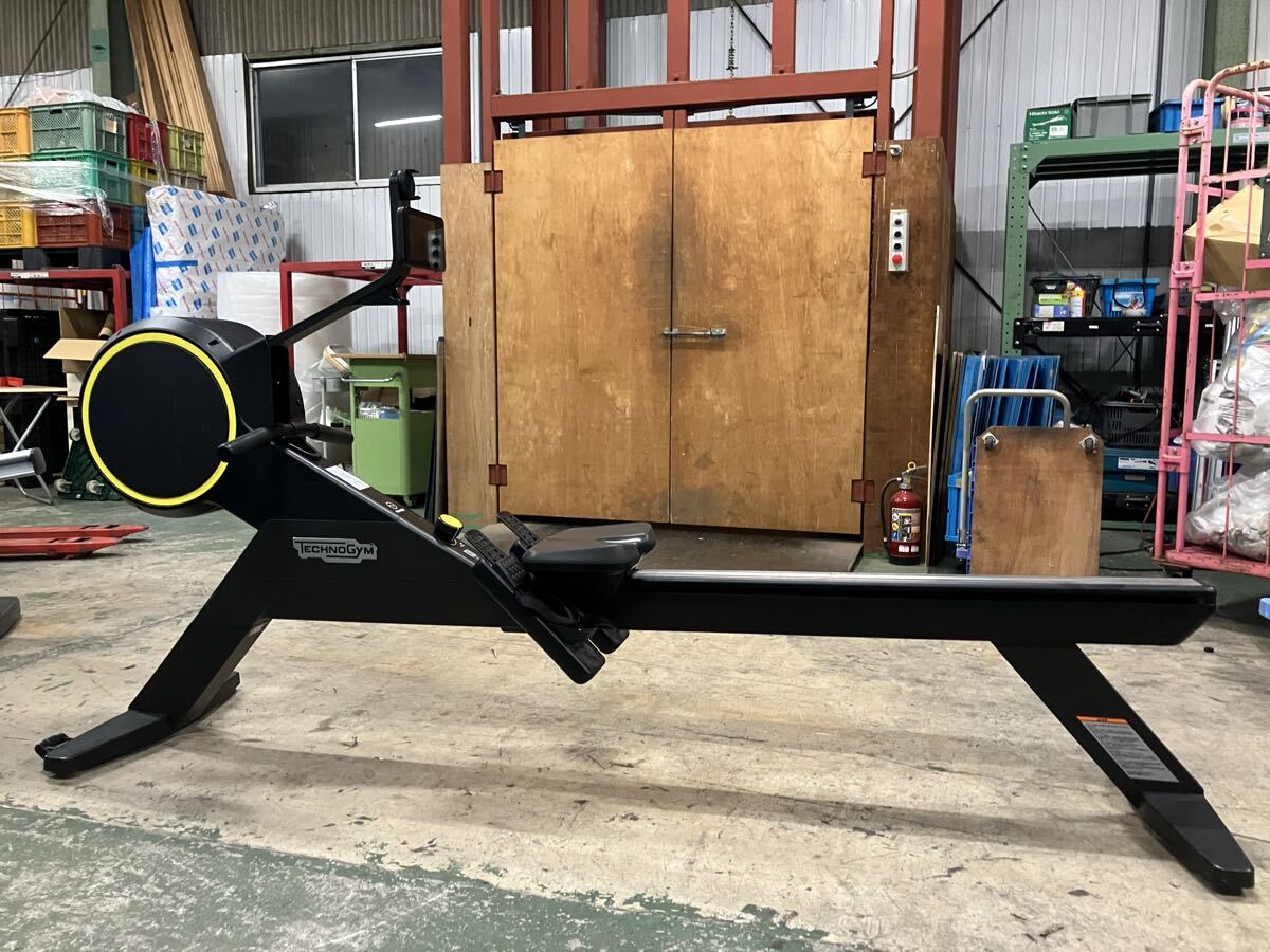 中古 TECHNOGYM テクノジム SKILLROW スキルロウ ローイングマシン 漕ぎ運動 ローイングボート 拍卖