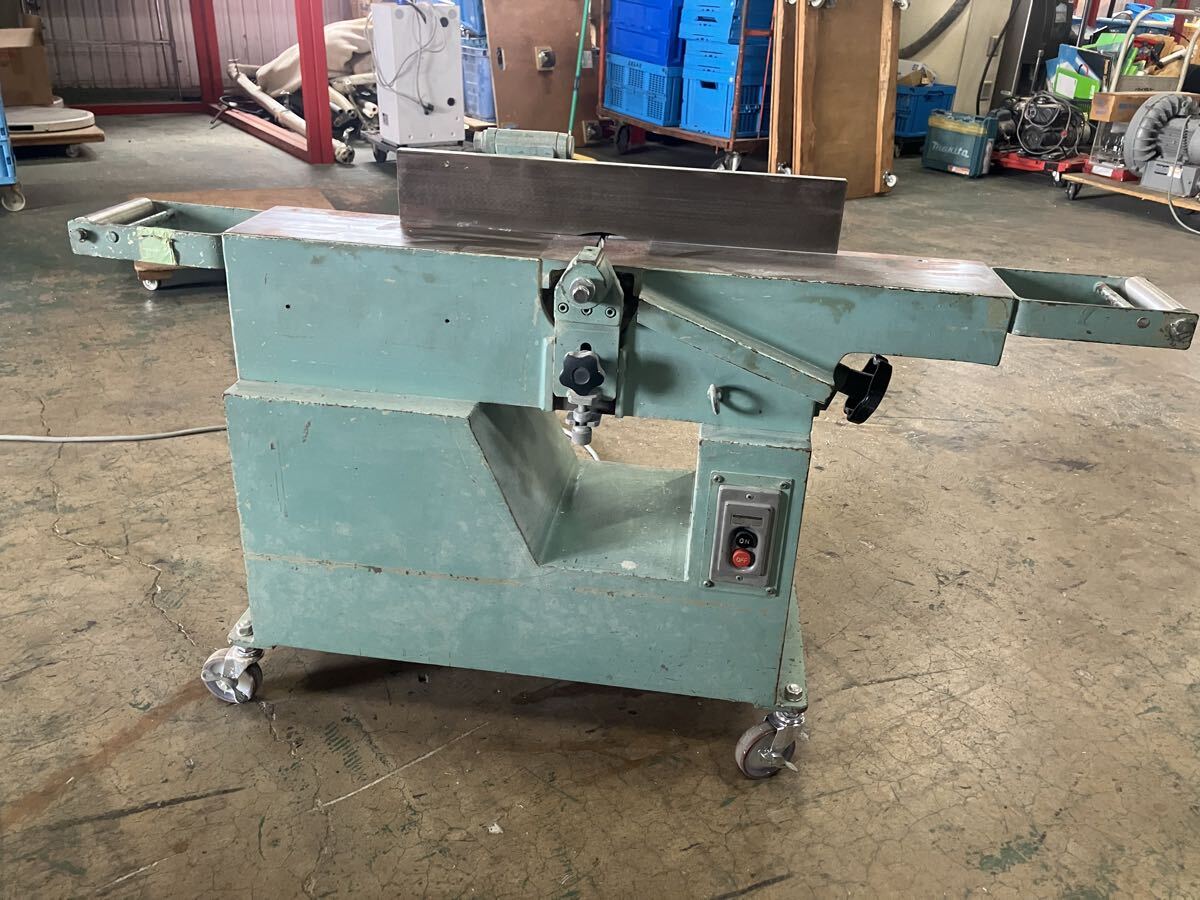 中古 手押しカンナ盤 メーカー、型式不明 樹脂、木工 かんな盤 三相200V拍卖