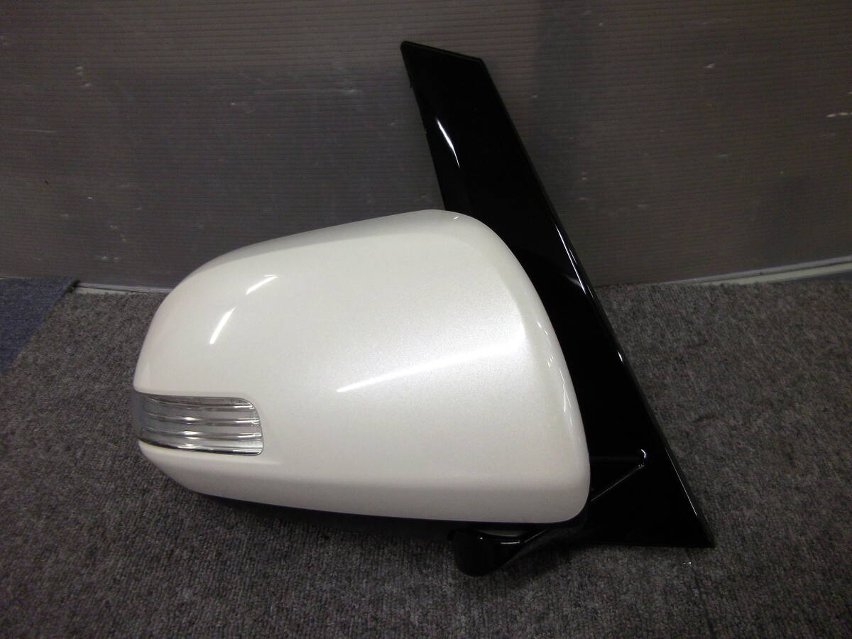 ★●2509-C8L ACR50W 50系 エスティマ 純正 電動格納 右 ドアミラー 070 ホワイトパール 7P MURAKAMI8406 022516 動作確認済み 美品!拍卖