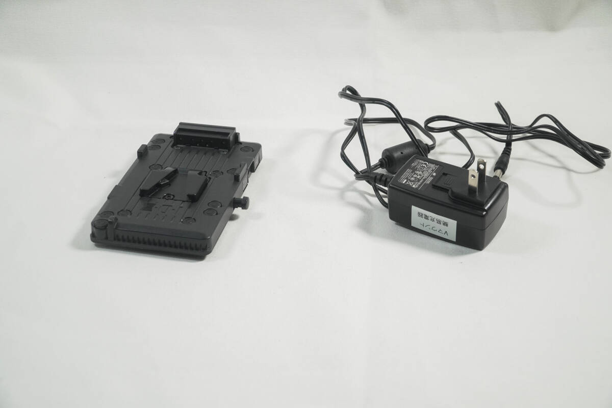 【動作品・使用感あり】IDX VL-PVC1|Vマウントバッテリー専用1ch簡易充電器|軽量・持ち運び便利拍卖