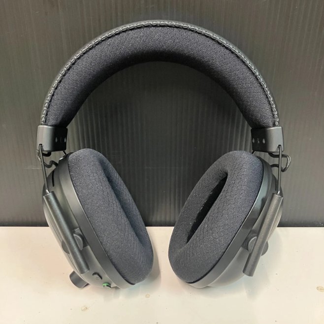 【むつ65-070310】Razer BLACKSHARK V2 PRO ゲーミングヘッドセット【同梱不可】【併売】拍卖