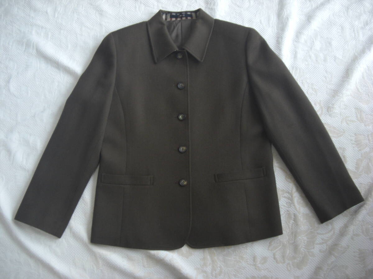 国内正規品【DAKS ダックス / ジャケット レディース ブラウン、カシミア、ロゴボタン】拍卖