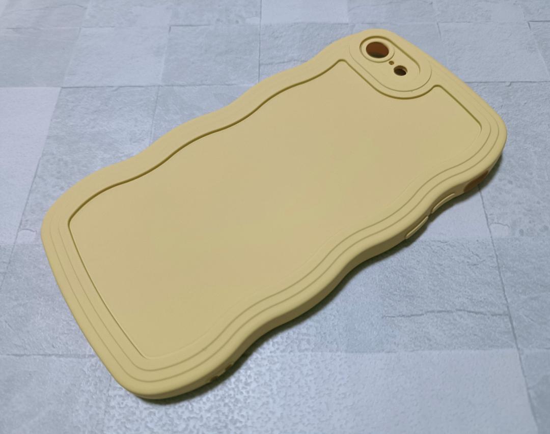 うねうね iPhone7/8/SE 用 ケース なみなみ クリアケース イエロー拍卖
