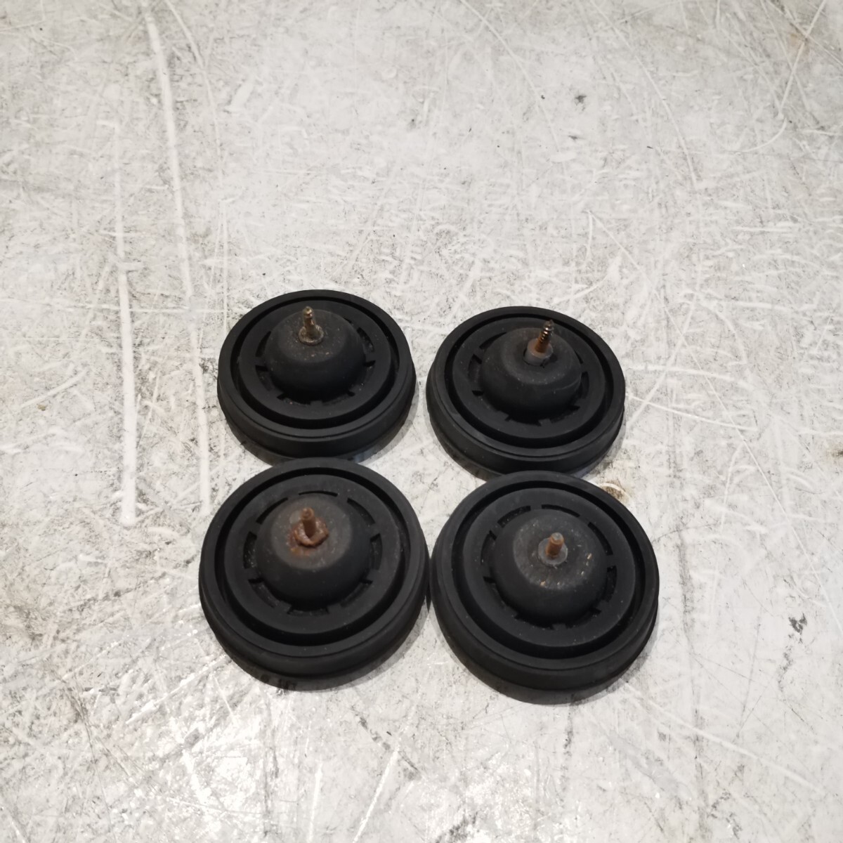 PIONEER PL-A350Bから取り外したインシュレーター 中古 レタパ拍卖