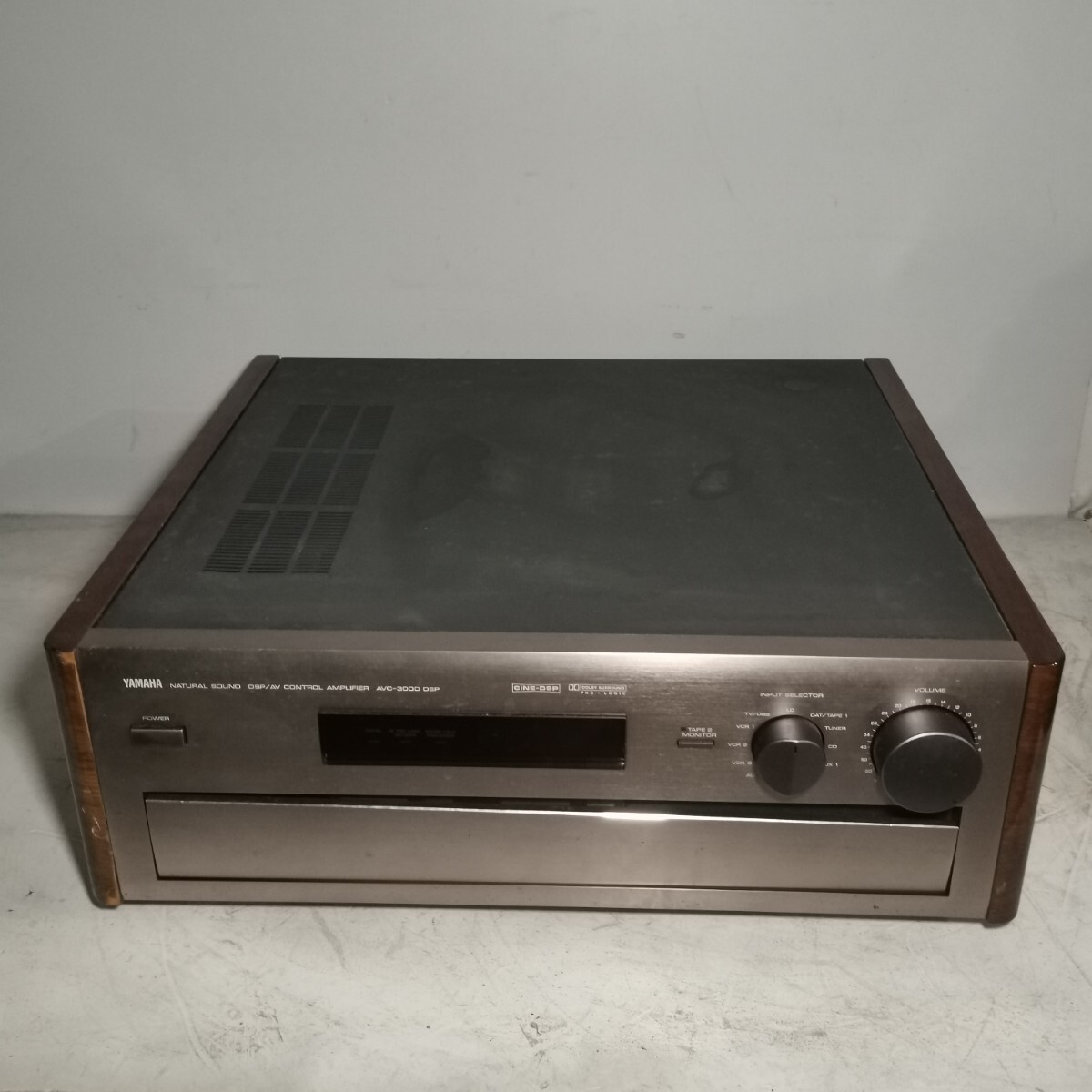 YAMAHA AVC-3000 DSP AVアンプ ジャンク 通電はしました拍卖
