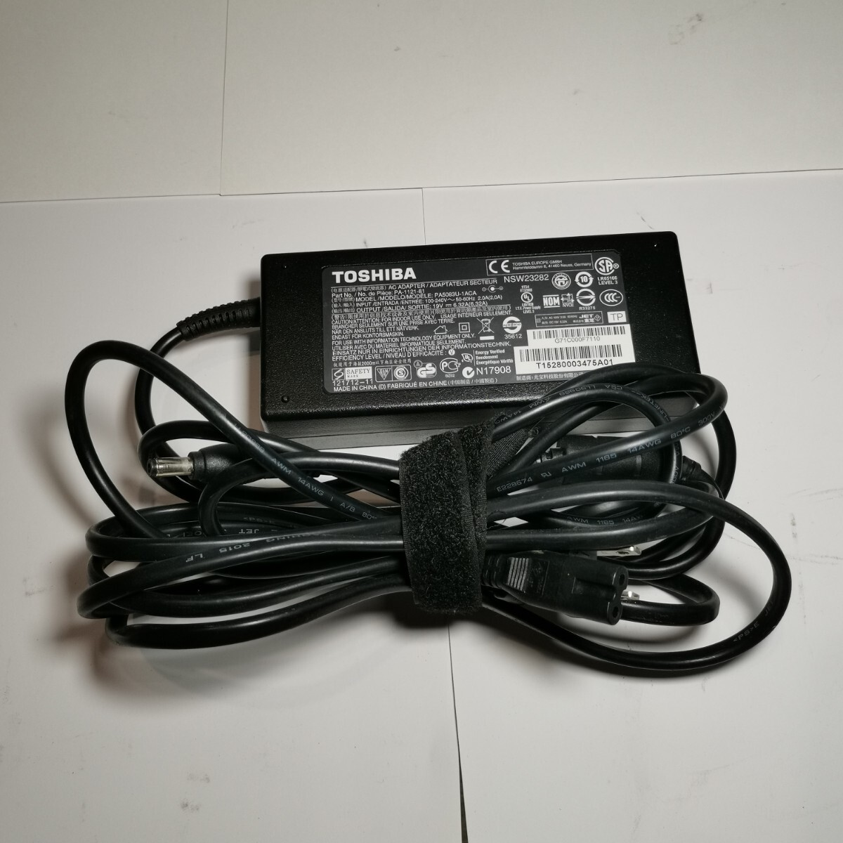 TOSHIBA PA5083U-1ACA ACアダプター 中古 レタパ拍卖