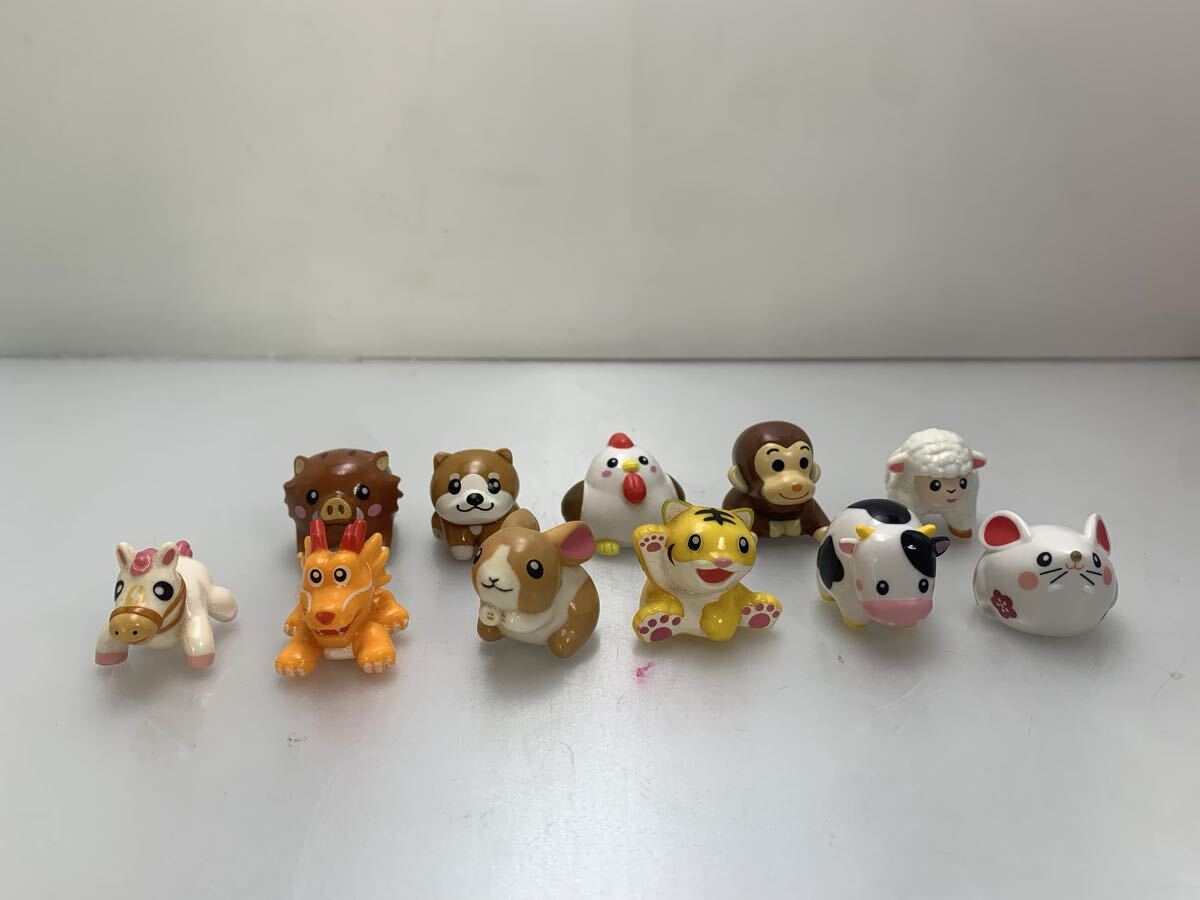 X5-50917G 干支(十二支)置物11点セット 蛇は欠品 鏡餅フィギュア拍卖