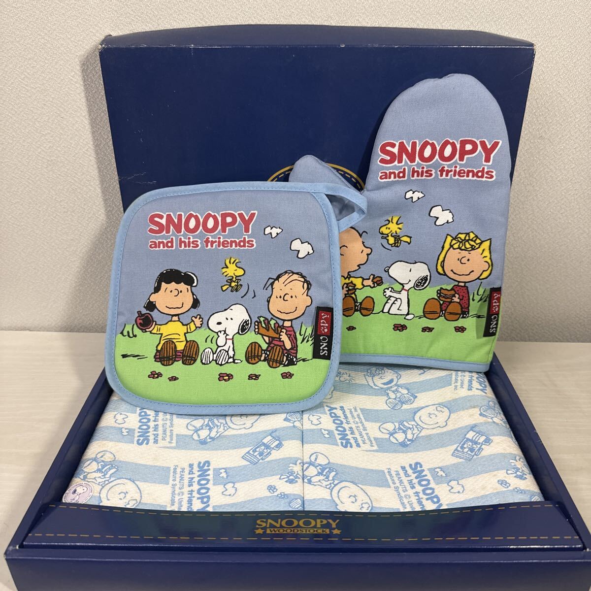 ● SNOOPY スヌーピー レンジ手袋 鍋敷き キッチンタオル ×2 長期保管品 未使用 ●拍卖
