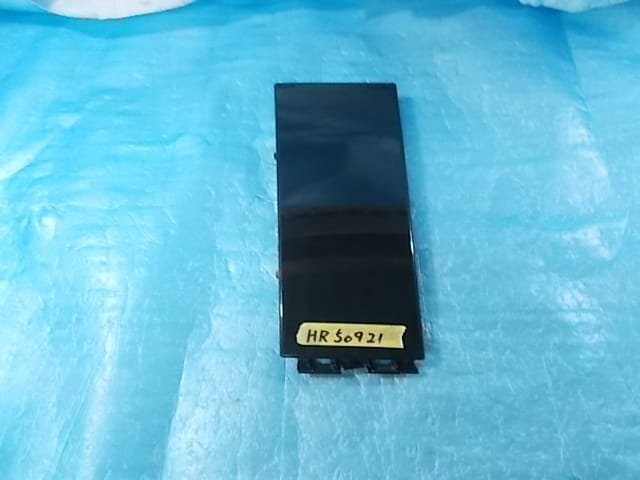 ディフェンダー L663 LE系 左 フロントバンパーガーニッシュ №HR50921拍卖