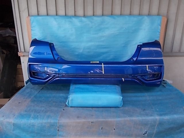 フィット GK3 / GK4 / GP5 後期 リアバンパー №KD50911拍卖