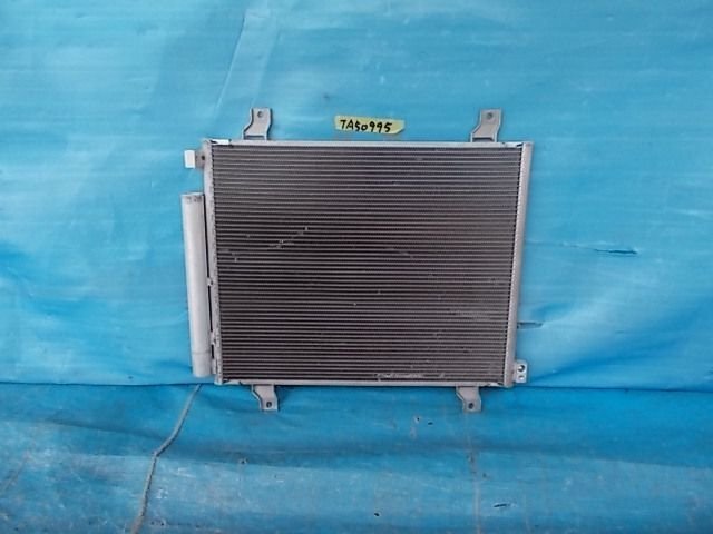 エブリィ バン DA17V コンデンサー №TA50995拍卖