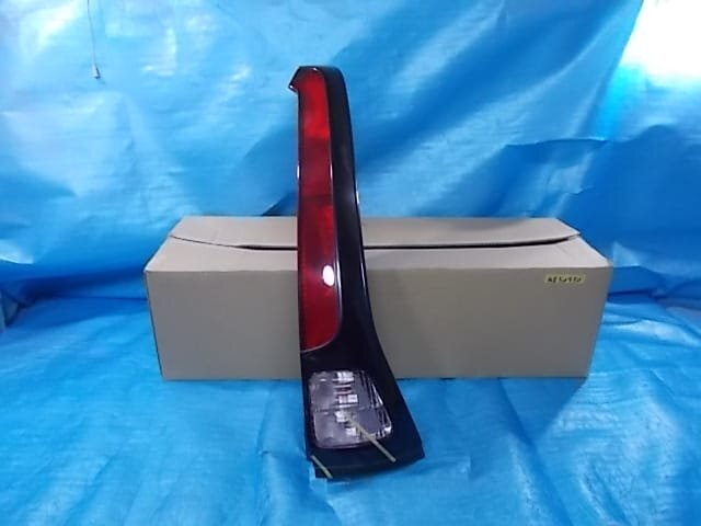 セレナ C25 右 テールランプ テールライト №KE50950拍卖