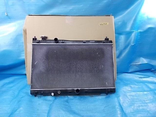 フィット ハイブリッド GP5 ラジエーター №KE50926拍卖