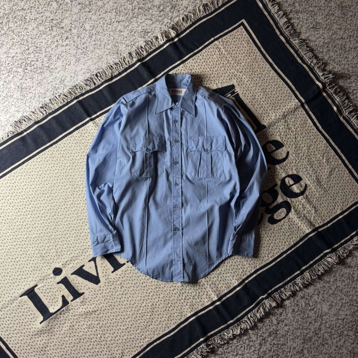 【90s USA製】エポーレット Wフラップ L/Sワークシャツ ユニフォーム ライトブルー Mサイズ相当 古着 長袖シャツ拍卖