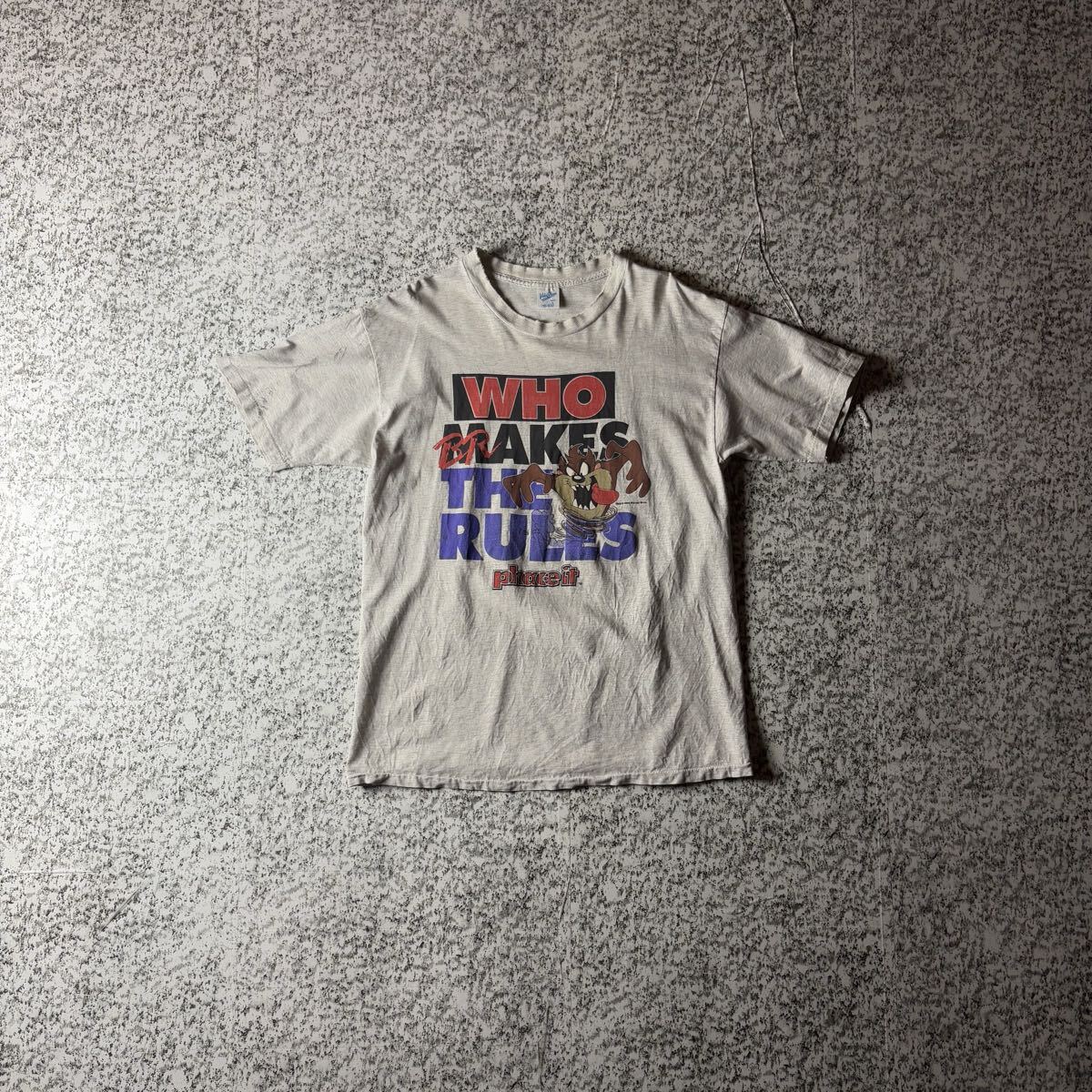 【90s USA製】タズマニアンデビル ボロ ダメージ シングルステッチTシャツ グレー Lサイズ 古着 ルーニーテューンズ拍卖