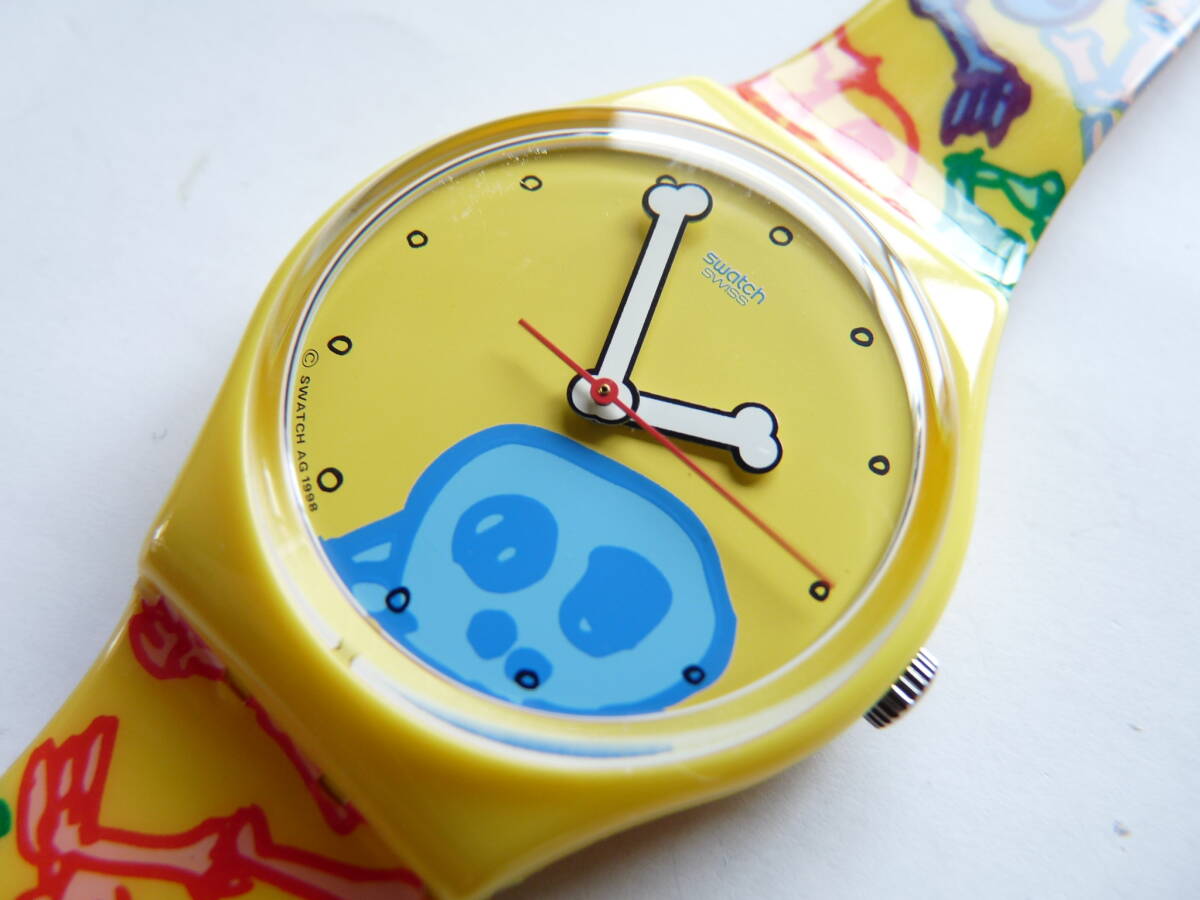 未使用電池交換済 美品 スウォッチ レギュラーモデル Swatch 1999年モデル KANIBAL 品番GJ122拍卖