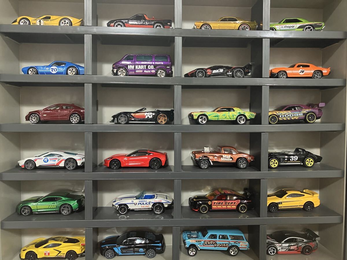 美品 ミニカー 全部ホットウィール Hot Wheels ルース 大量まとめ売り24台セット 絶版 アメリカ車 レースカー スポーツカー 乗用車 ワゴン拍卖