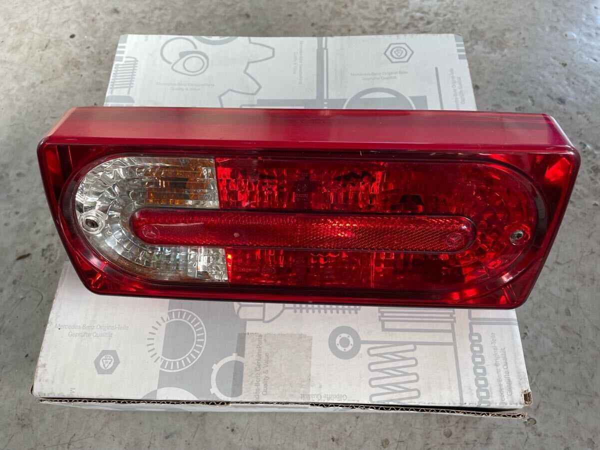 メルセデスベンツ Gクラス純正部品 テールランプ G63 W463 G55 G500 G550 バックランプ 正規取扱品 AMG左 LH A4638201964拍卖