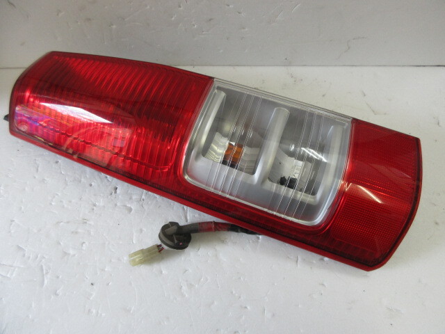 送料無料★ MH21S★ワゴンR 左 STANLEY P4191 テールライト 管番1025プレ拍卖