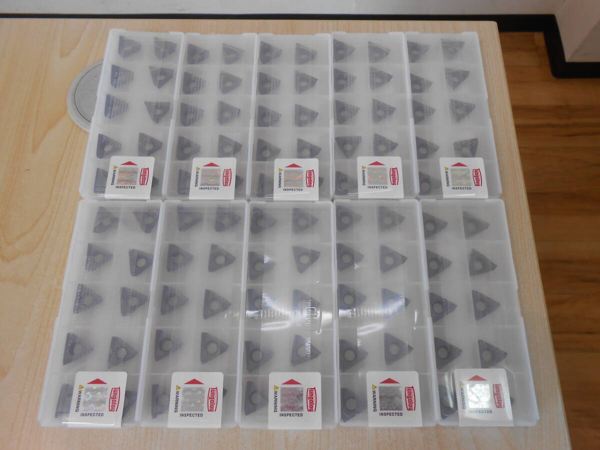31122 新品 未使用 Tungaloy タンガロイ TOMT150608PDER-MJ AH3135 チップ 三角形 10個入り 10ケース 加工用品 工業用品 専門道具拍卖