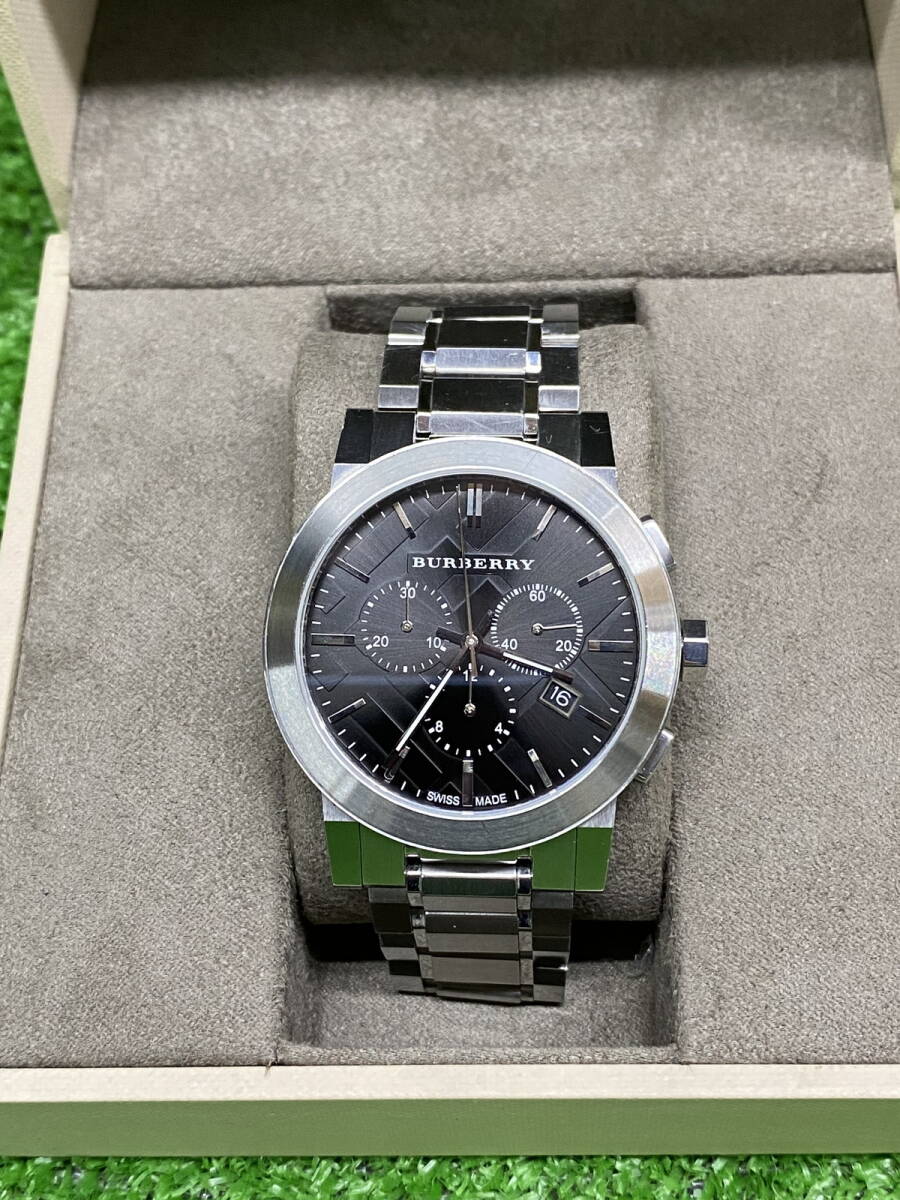 ●Burberry バーバリー クロノグラフ メンズ腕時計 全体的に小傷あり 裏ブタネジ不具合あり 現状お渡し 動作OK 中古(u250917_5_60)拍卖