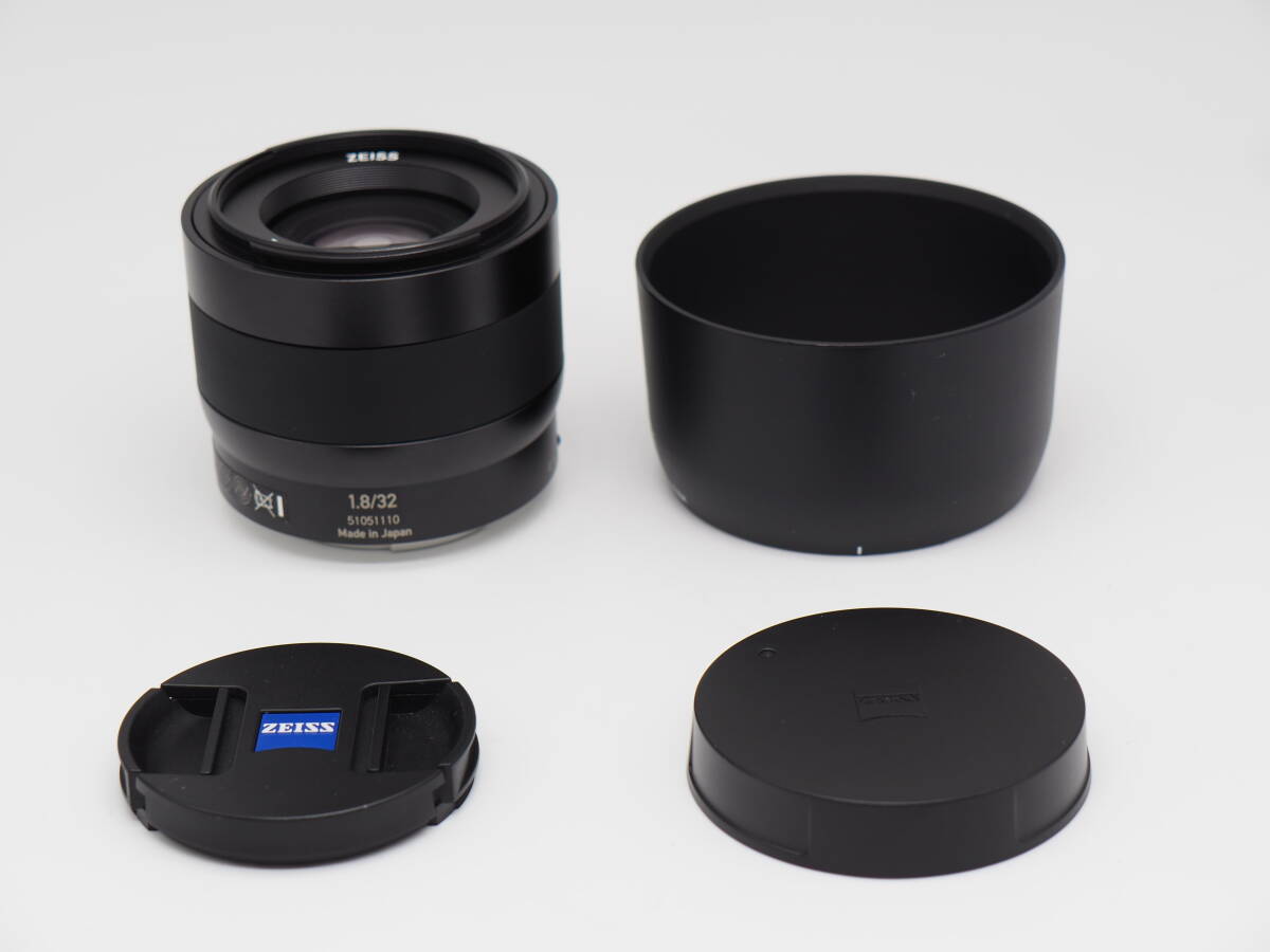 カールツァイス Carl Zeiss 単焦点レンズ Touit 1.8/32 ソニーEマウント 32mm F1.8 APS-Cフォーマット専用拍卖