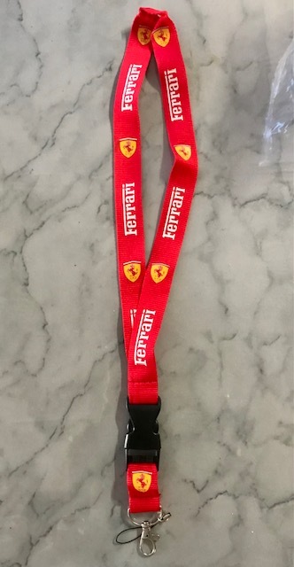 オフ会の必需品? FERRARI フェラーリロゴ 赤 ネックストラップ 送料サービス 355 360 430 458 488 スクーデリア F40 F50 F12拍卖