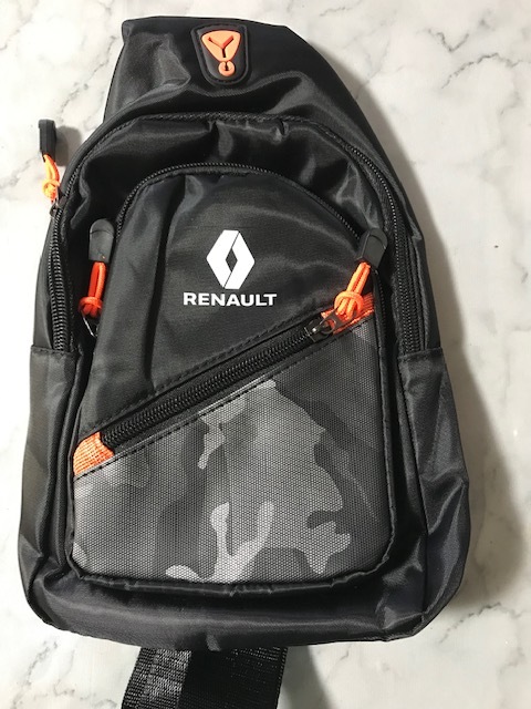 誰も持ってない?さり気なく目立つ!ルノー ロゴ ブラック 迷彩軽量ボディーバッグ ルーテシア トロフィー カングー アルカナ拍卖
