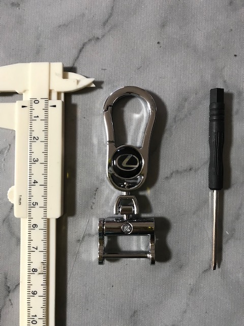 送料無料!レクサス LEXUSロゴ フックタイプキーホルダー LC500 LS500 LX600 RX300 IS300 GS300 UX200拍卖