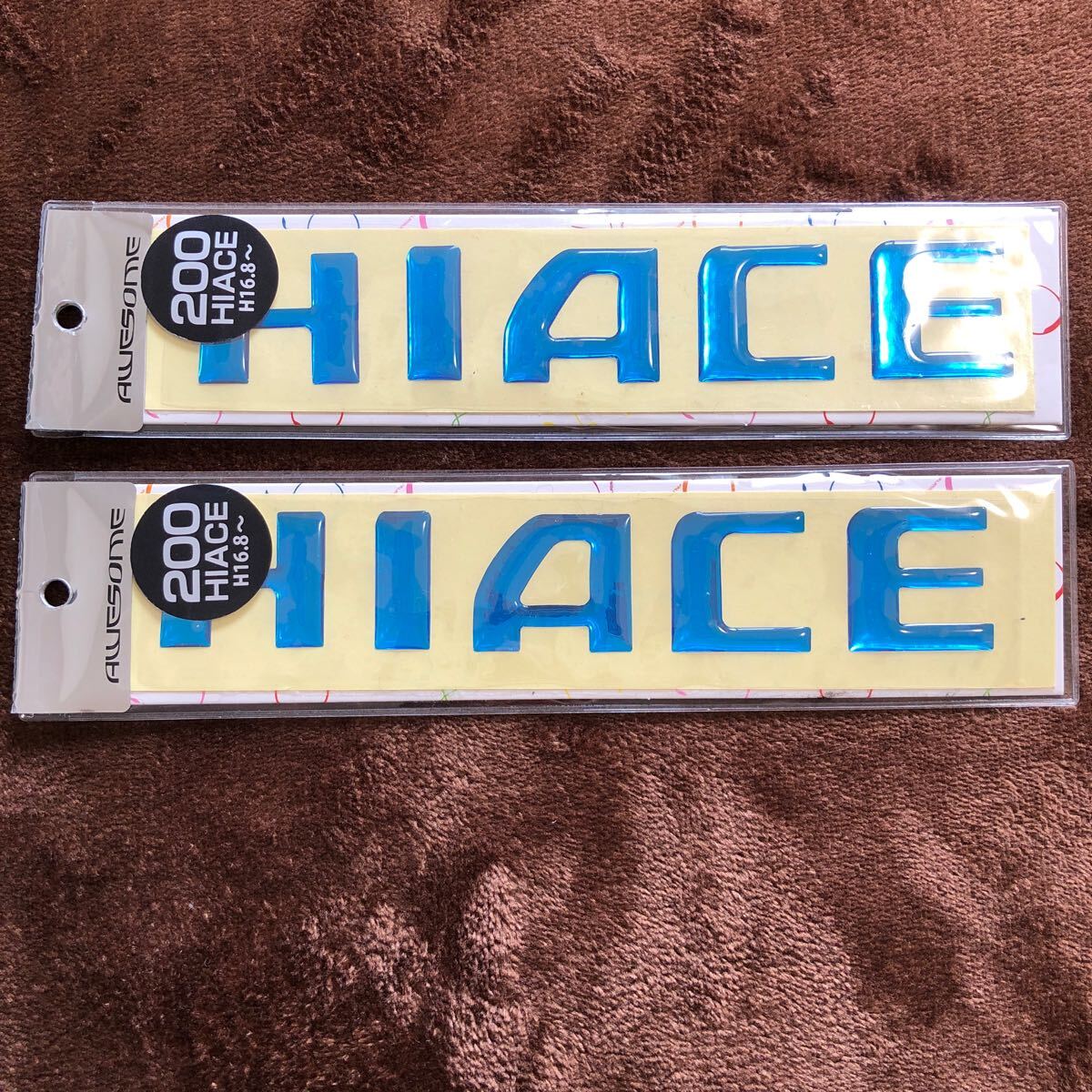 50926DON220 送料230円 失敗しても大丈夫 2枚セット オーサム ハイエース 200系 エンブレムステッカー ブルー 青 AWESOME 新品拍卖