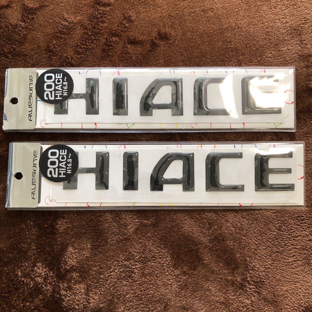 50926DON220 送料230円 失敗しても大丈夫 2枚セット オーサム ハイエース 200系 エンブレムステッカー ブラック 黒 AWESOME 新品拍卖