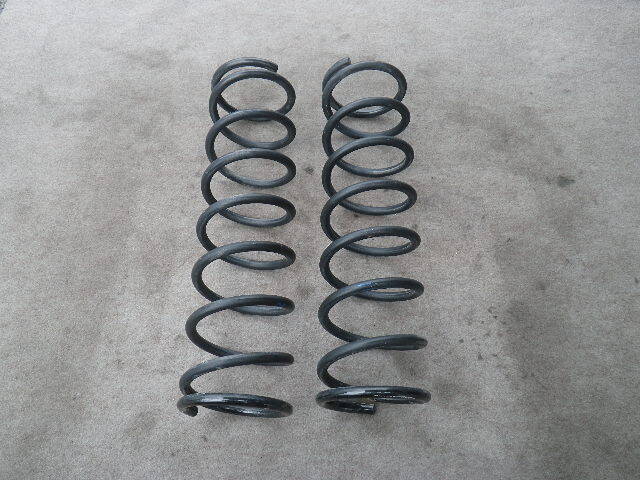 ミラ ココア☆L675S◆純正リアスプリング 中古品 6241拍卖